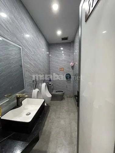Nhà Hoàng Diệu Tp Bmt Có Vị Trí Kinh Doanh