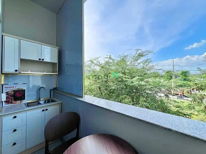 🌈 Studio Bancony Tách Bếp Đối Diện Trường Rmit