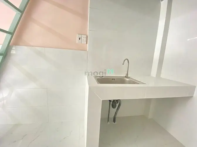 Phòng Trọ Mới Xây Ngay Emart Phan Văn Trị