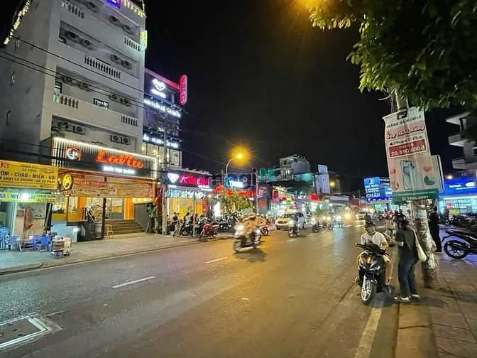 Nhà Đẹp Vip Gần Mt Võ Văn Ngân Ngang 8M Vỉa Hè 10M Giá Chỉ160Tr/M2