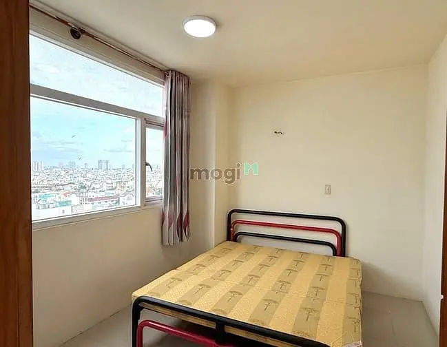 Căn Góc 83M2 Hoàng Kim 7.5Tr/Tháng Ban Công Thoáng Mát, An Ninh