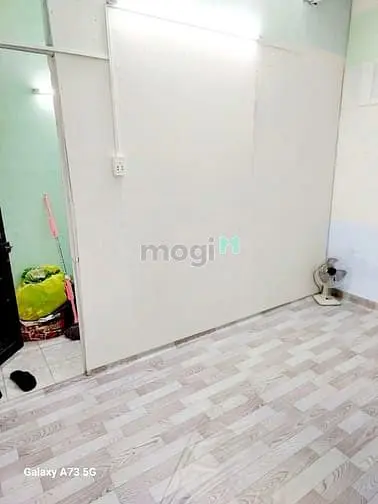 Cho Thuê Phòng Q10.Rộng Rãi.tầng Trệt Tolet Riêng.2Tr2 Và 2Tr600