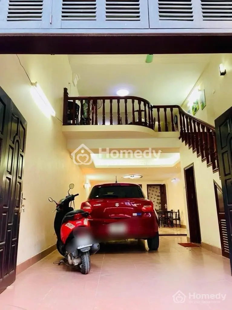 Mặt Phố Trần Cung 5 Tầng - Có Gara Oto 7 Chỗ - View Đẹp