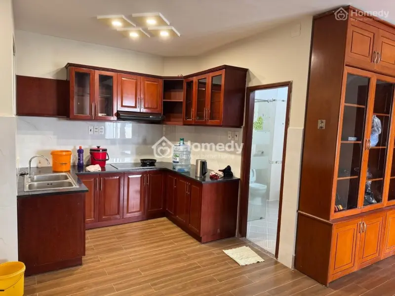 Cho Thuê Căn Hộ 107M2 Chung Cư B2 Tại 590 Cách Mạng Tháng Tám Quận 3