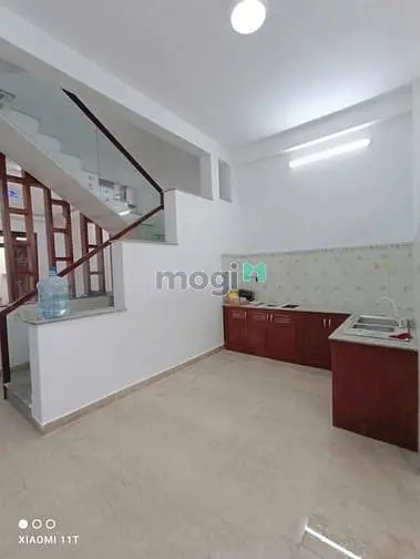 Nhà 1 Trệt 2 Lầu, Dt Đất 80M2 Hẻm 463 Đường Kha Vạn Cân, Linh Đông Tđ
