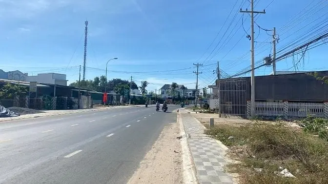 10X50(500M2) 100M2 Thổ Cư Vị Trí Trung Tâm Nguyễn Chí Thanh Giá Ngộp