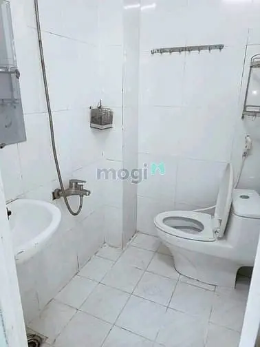 Cho Thuê Phòng Trọ Giá Rẻ Gần Trường 2Tr5
