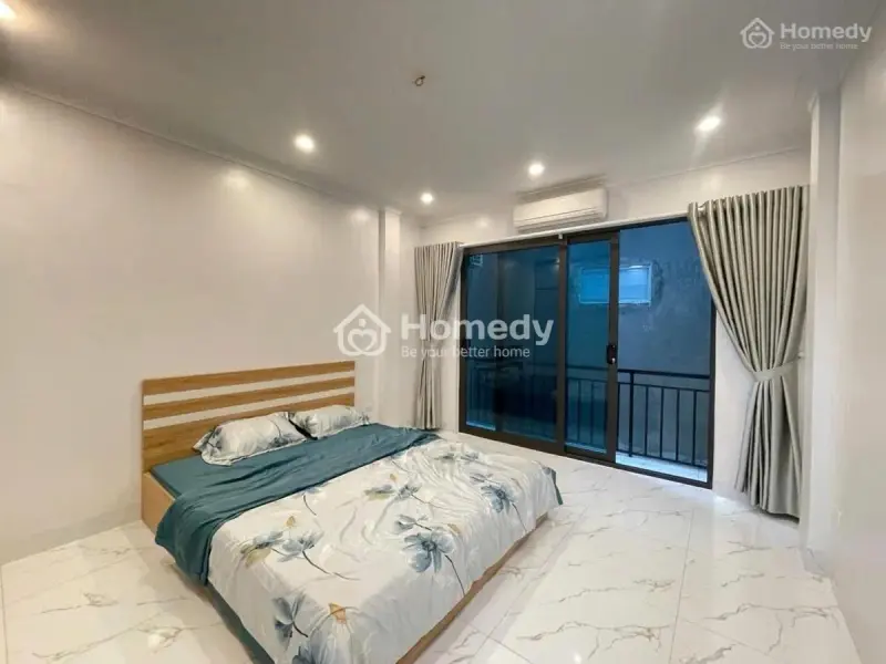 Bán Nhà Phố Chùa Bộc Dt 50M, 5 Tầng, Mt 4M Trung Tâm Đống Đa Chào Giá 12,8 Tỷ