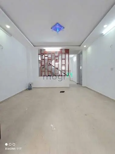 Nhà 1 Trệt 2 Lầu, Dt Đất 80M2 Hẻm 463 Đường Kha Vạn Cân, Linh Đông Tđ