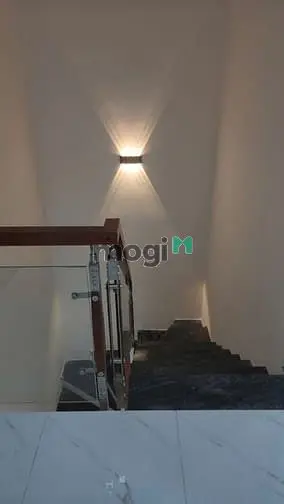 Bán Nhà 1 Trệt 2 Lầu Đường Nguyễn Duy Trinh, Phường Long Trường