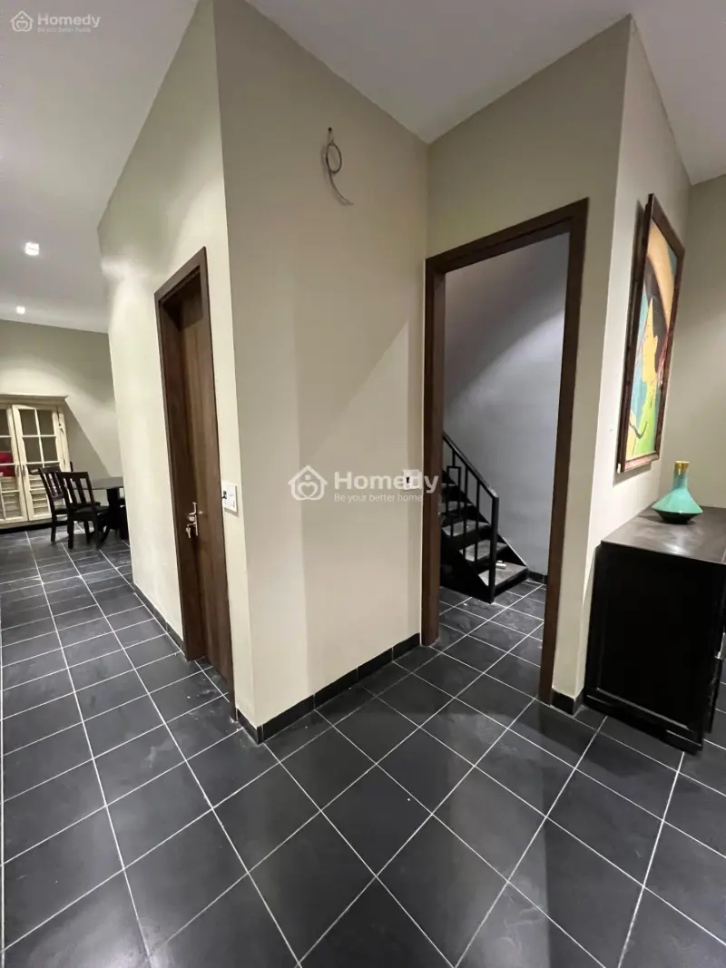 Bán Nhà Tứ Liên - Tây Hồ 70M² X 5 Tầng, Mặt Tiền 4.5M, Có Thang Máy