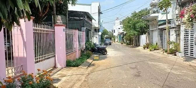 Bán Nhà Mặt Tiền Đường Yết Kiêu