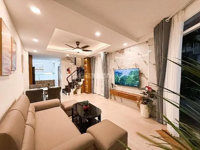 ⭐️Nhà Tuyệt Đẹp 4 Lầu Cao Cấp Góc 2 Mặt Hẻm Xe Hơi Lê Quang Định, P5,