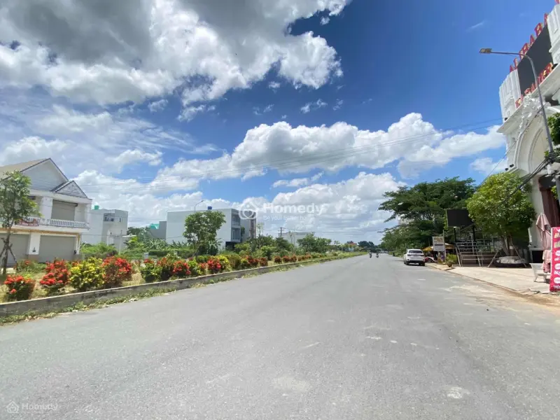 Nền Trục Chính, Mt Đường Số 2 Khu Dân Cư 135, Bến Lức - Long An (Tây Ninh), Giá 6 Tỷ 500 Vnđ