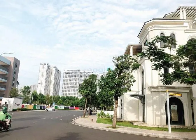 Cho Thuê Nhà Phố Vinhomes Grand Park Quận 9