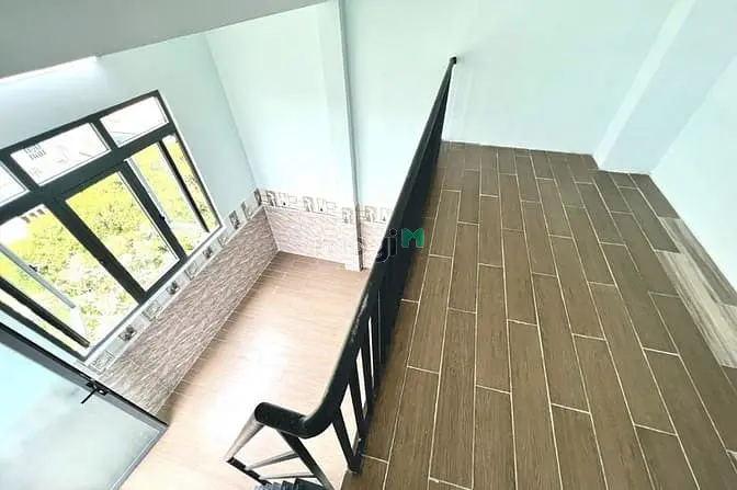 Phòng Trọ Mới Xây Có Gác Cao - Ban Công - Cửa Sổ Ngay Chợ Căn Cứ