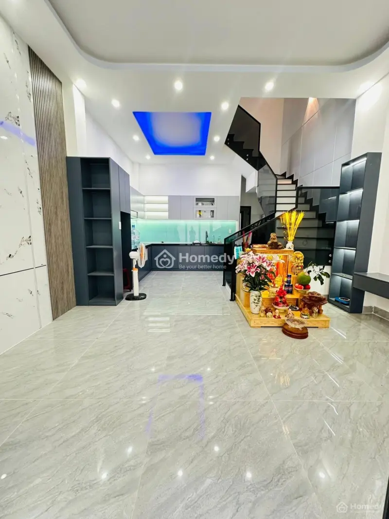 Bán Villa Mini 3 Tầng - Tôn Đản - Ô Tô Trong Sân