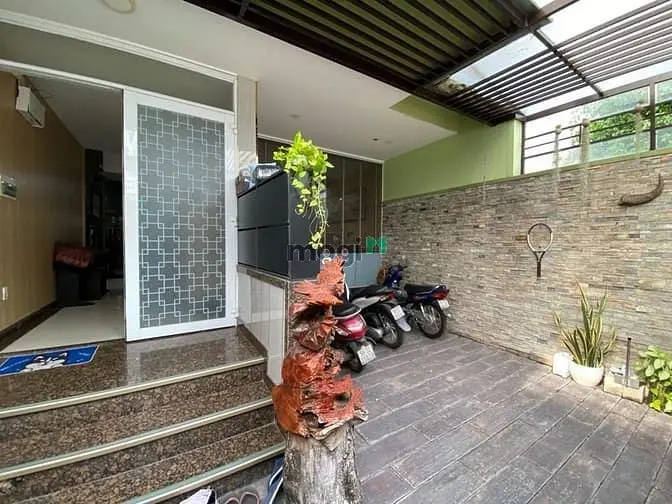 Bán Nhà Phố Kdc Đông Thủ Thiêm Dt 108M2 Giá 15 Tỷ Sổ Hồng Alo Em Nhi
