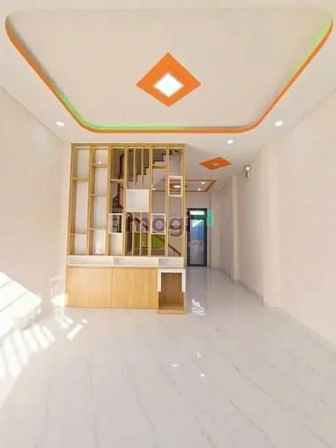 Bán Nhà 1 Trệt 2 Lầu Đường Nguyễn Duy Trinh, Phường Long Trường