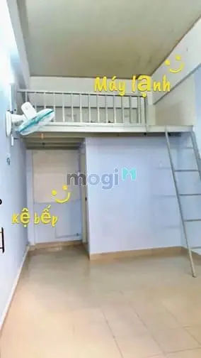 Phòng Có Gác, Máy Lạnh, Kệ Bếp, Toilet Riêng, 3.8Tr, Gần Hutech, Uef..