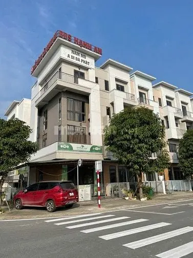 Cần Bán Shophouse 4 Tầng - Tại Đô Thị Vsip Từ Sơn