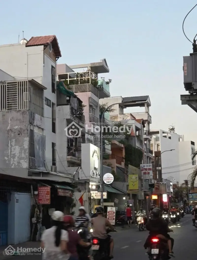 Bán Nhà Mặt Tiền Nguyễn Văn Đậu , Vị Trí Nhiều Toà Nhà Văn Phòng