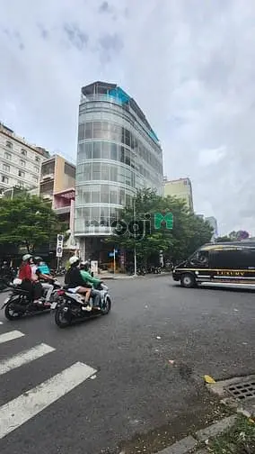 💥Vip Căn Góc 2Mt 💥Calmette, Q1. Dt: 20X5M- Kc: Trệt 7 Lầu Tm