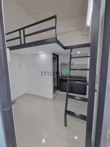 Phòng Trọ Mới Xây Ngay Công Viên Làng Hoa