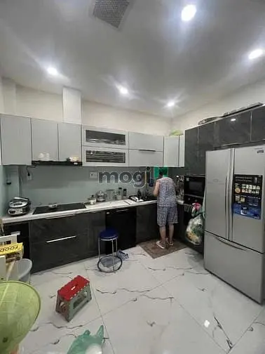 Bán Nhà Trần Hưng Đạo Q1–Hẻm Xe Hơi 3 Tầng, 51M2, Full Nội Thất, 19 Tỷ