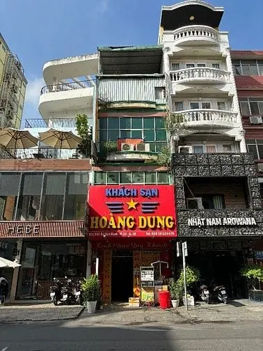 Bán Nhà Mặt Tiền Đường Sư Vạn Hạnh, P12, Q10, Dt 4,5*17M, 4Tầng