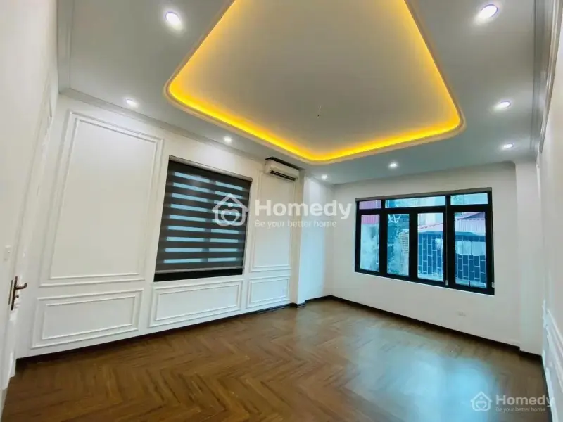 Bán Nhà Phố Vương Thừa Vũ, 15M Ra Ô Tô Tránh Dt: 50,4M2 X 4,5Tầng, Chào Giá: 9,5 T