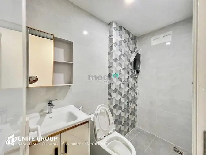 Studio Sv Fnt Cao Cấp Cửa Sổ Bancon To Giá Rẻ Gầntdt-Rmit-Lotte Q4Q1Q8