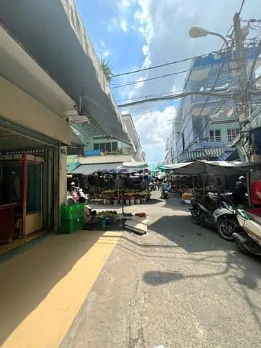 Bán Nhà Góc 2 Mt Chợ Hoàng Hoa Thám,P12,Tân Bình. Dt 4.3X14.5M- Đúc 1L