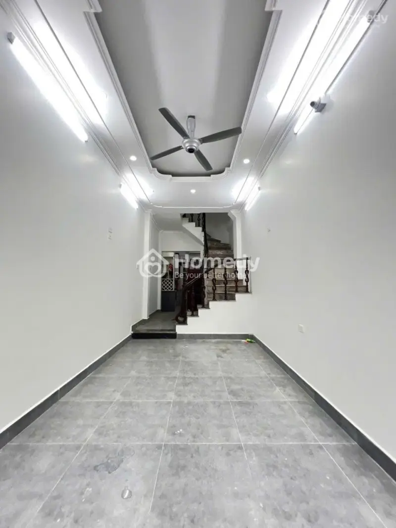 Bán Nhà Phân Lô Long Biên. 10 Phút Vào Phố Cổ - Ngõ Nông. Ô Tô Vào Nhà .Giá 8 Tỷ