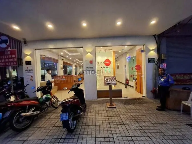 Cho Thuê Căn Góc 2 Mặt Tiền Đường 3/2 - Diện Tích 600M2 - Giá Chỉ 45Tr