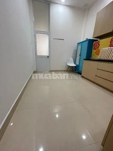 Bán Nhà Nát Kbt Kiều Đàm Ngay Him Lam Kênh Tẻ Dt 5,1 X20M Giá 8 Tỷ