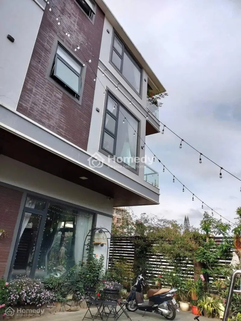 6015464 ảnh đại diện 1