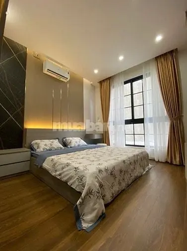 Bán Gấp Nhà Khu Ba Đình - Sân Rộng Riêng - Full Nội Thất - 42M2 Chưa Đ