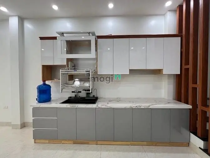 6015768 ảnh đại diện 1