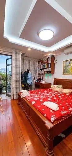 Bán Nhà Khúc Thừa Dụ - Cầu Giấy, 5T, 18 Tỷ, Oto, Lô Góc Kinh Doanh