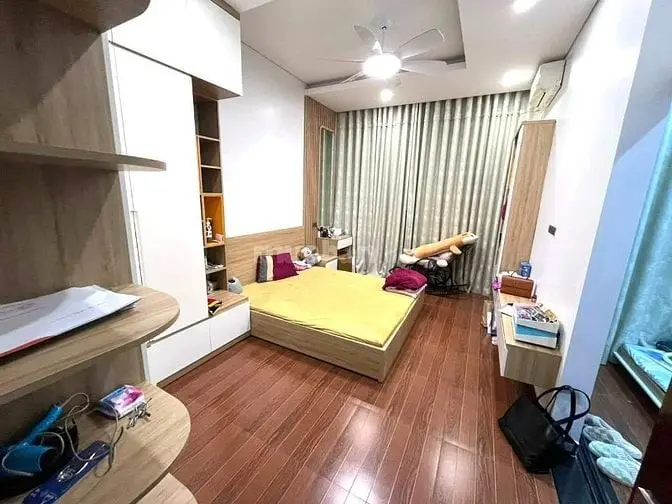 Lô Góc Phố Nguyễn Chánh, Kinh Doanh Đỉnh, Vỉa Hè Rộng 65M2X5T, 26.7 Tỷ