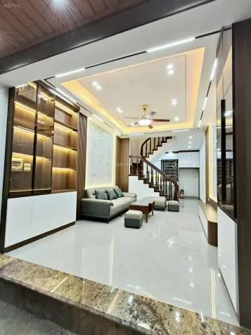 6015425 ảnh đại diện 1