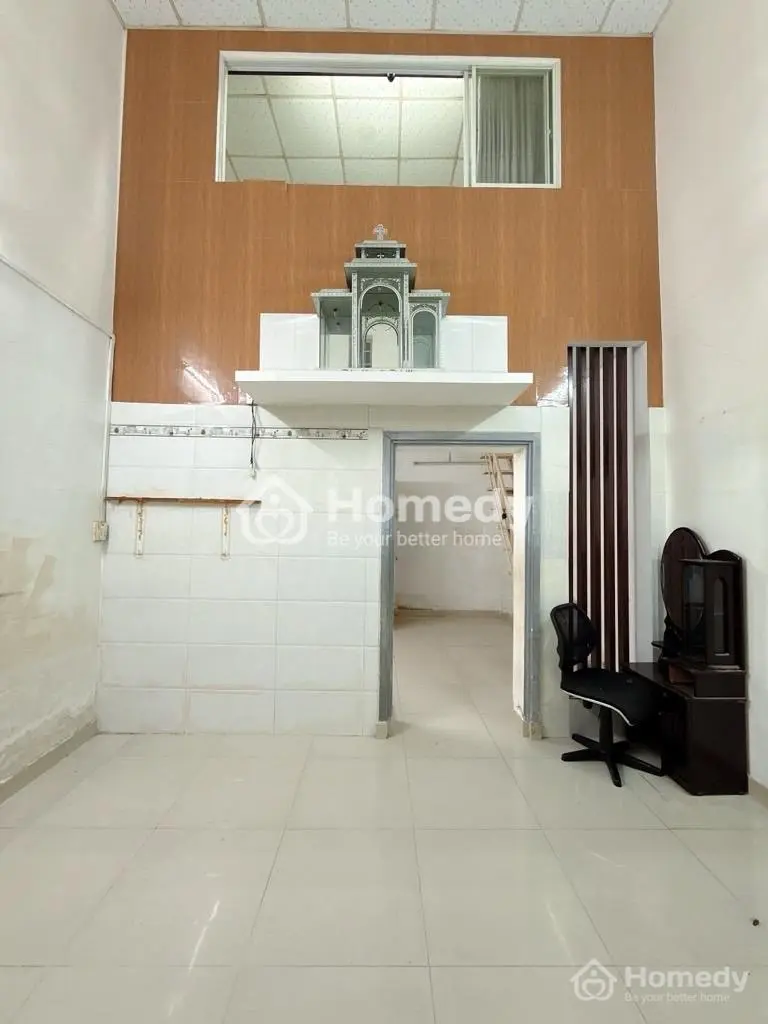 Bán Nhà Dt 37M2. Sát Vách Q1, Gần Mặt Tiền. Chỉ 4,8 Tỷ Tl