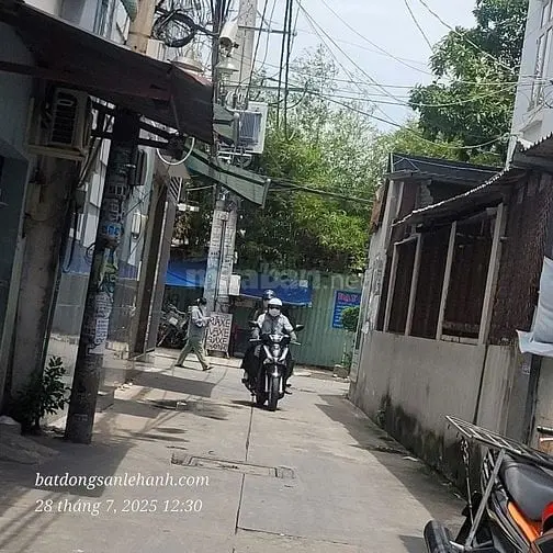 Hẻm 5M Nguyễn Hữu Tiến , Tây Thạnh 4X26, Cấp 4 Cũ . Giá : 7,6 Tỷ