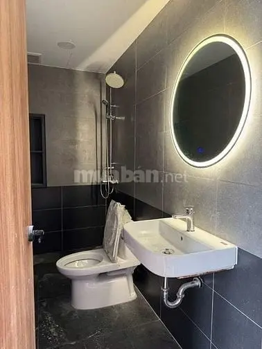 6016306 ảnh đại diện 1