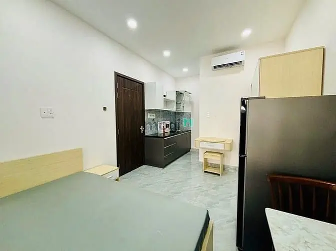 Studio Ngay Văn Lang Cs3, Iuh, Đh Luật, Hutech, Gtvt,.Ngã Tư Hàng Xanh