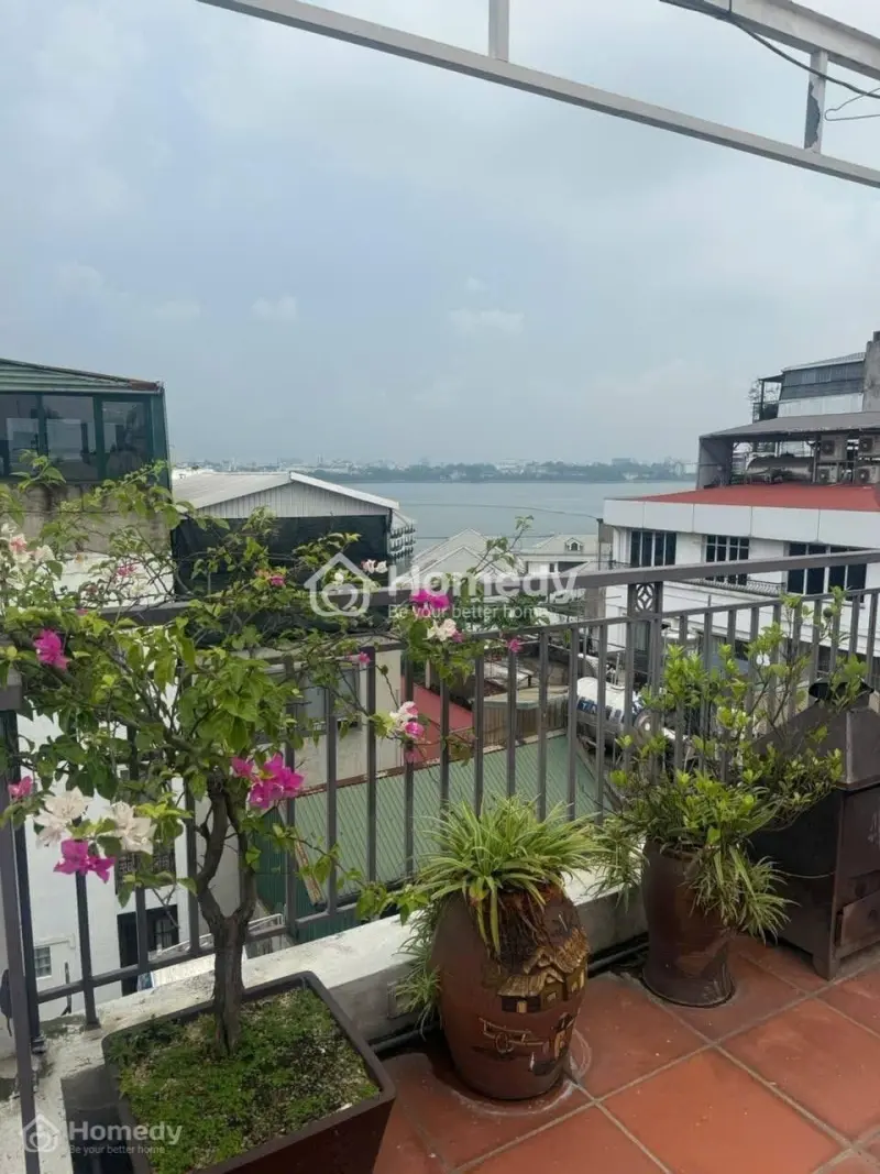 Phố Từ Hoa - View Hồ Tây. Căn Hộ Cho Tây Thuê - Thang Máy. Ngõ Thông 2 Bên Là Hồ. Dt 112M2 * 7T