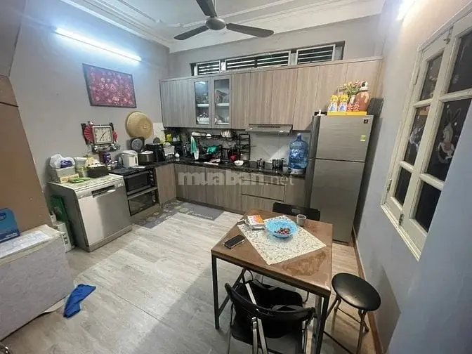 Siêu Phẩm Lô Góc Lê Trọng Tấn, 40M, 4 Tầng Đẹp, Ở Ngay , Giá 9.1 Tỷ