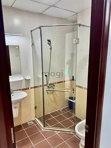 Cho Thuê Căn Hộ Satra Ngay Ngã 4 Phú Nhuận 2Pn2Wc-88M2 Full Nội Thất
