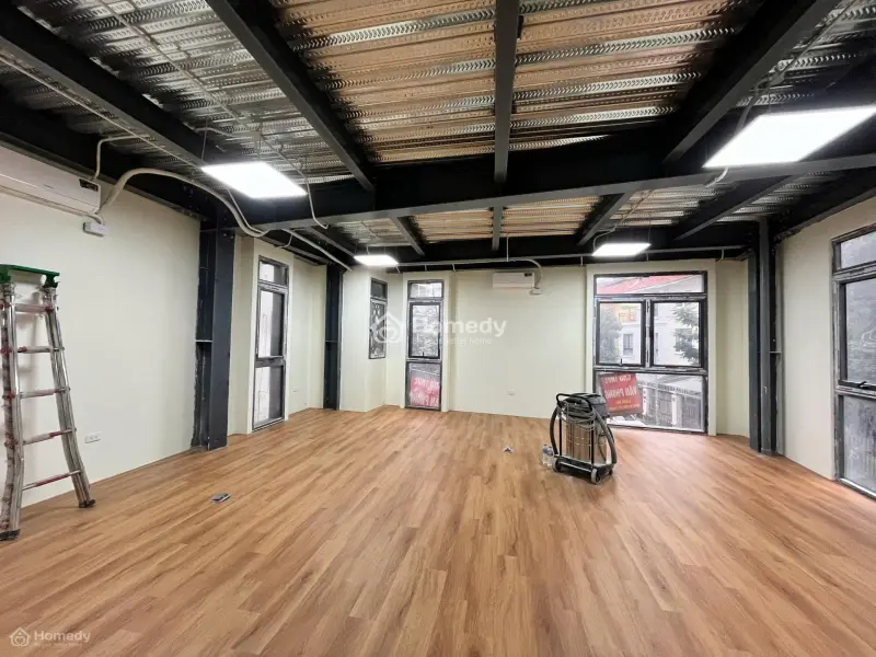 Cho Thuê Sàn Văn Phòng Làng Việt Kiều Châu Âu, 70 M2/Tầng, Sàn Thông, Lô Góc